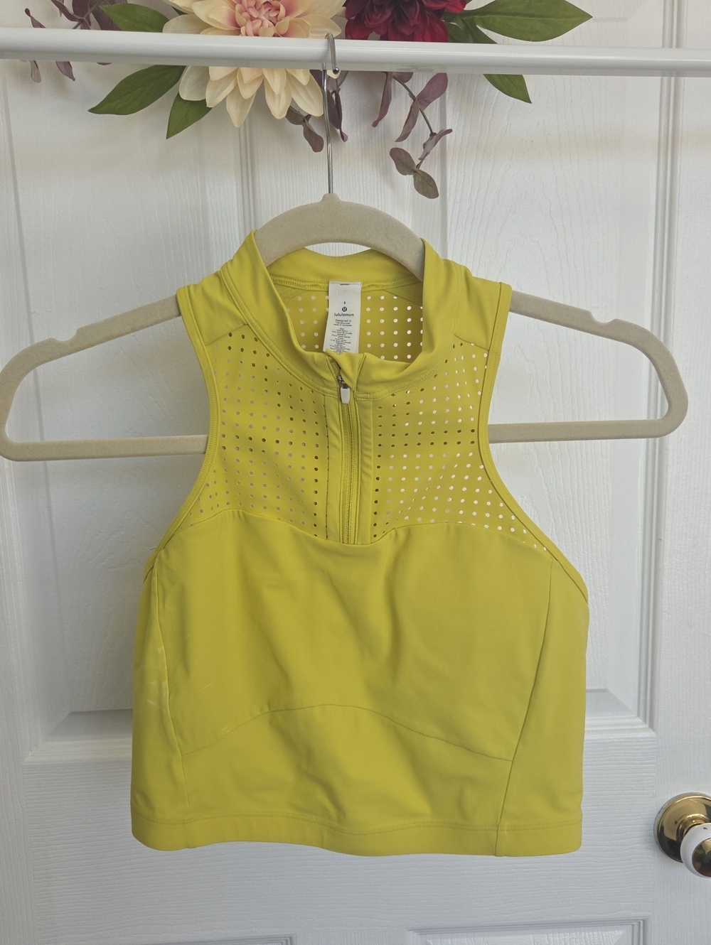 lululemon athletica Sleeveless Zip-Front Cropped Tank - Yellow Size 8